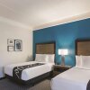 Отель La Quinta Inn & Suites by Wyndham Orlando UCF, фото 16