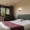 Отель Logis Hôtel Restaurant La Vieille Ferme, фото 5