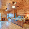 Отель Smokerise Lodge 5 Bedroom Home with Hot Tub, фото 9