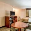 Отель Country Inn & Suites by Radisson, Muskegon, MI, фото 4