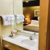 Отель America's Best Inn and Suites Flowood, фото 10