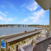 Отель Okaloosa Island Escape: Bayfront Condo Near Beach, фото 17