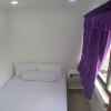 Отель City Room W/ Queen Bed @ Town 6, фото 4