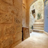 Отель Deluxe Studio in a 900 yr old Luxury Home - 1, фото 2