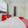 Отель OYO 90324 Si Jalak Guest House, фото 4