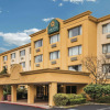 Отель La Quinta Inn & Suites Seattle - Bellevue - Kirkland, фото 1