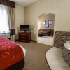 Отель Comfort Suites, фото 7