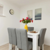 Отель Guestready - Beautiful 2BR Apartment @ Brighton Marina - Free Parking, фото 12