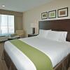 Отель Holiday Inn Express Hotel & Suites Grants - Milan, an IHG Hotel, фото 6