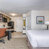 Отель Candlewood Suites Secaucus - Meadowlands, an IHG Hotel, фото 5
