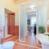 Отель Villa Hugo in Lucca With 5 Bedrooms and 6 Bathrooms, фото 10