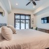 Отель Blackstone Skiers Sanctuary With Private Hot Tub! 2 Bedroom Condo by RedAwning, фото 3