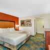 Отель La Quinta Inn & Suites by Wyndham Meridian, фото 13