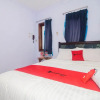 Отель RedDoorz near Pantai Boom, фото 30