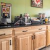 Отель Rodeway Inn & Suites, фото 3