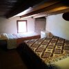 Отель 3rd Private Room in the Attic With Shared use of the Swimming Pool, фото 5