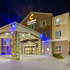 Отель Comfort Inn & Suites near Bethel College, фото 1