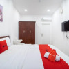 Отель RedDoorz @ Le Van Sy Street 3, фото 18