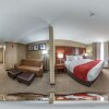 Отель Comfort Suites Pelham Hoover I-65, фото 7