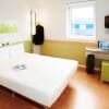 Отель ibis budget Compiègne Centre-Ville в Компьен