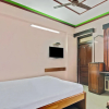 Отель SPOT ON 46408 Hotel Saaj, фото 19