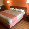 Отель Econo Lodge, фото 8