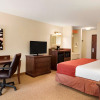 Отель Country Inn & Suites by Radisson, Cedar Rapids Airport, IA, фото 3