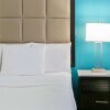 Отель La Quinta Inn & Suites Paris в Париже