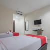 Отель Reddoorz Plus Near Syamsudin Noor Airport, фото 3