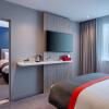 Отель Holiday Inn Express London Heathrow T4, an IHG Hotel, фото 5