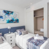 Отель Luxury 2BR Seaviews - Santa Barbara Heights, фото 5