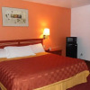 Отель American Inn & Suites, фото 4