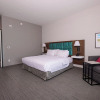 Отель Hampton Inn & Suites Bakersfield Central, фото 3