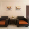 Отель OYO 201 EMDI House Timoho, фото 3