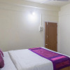 Отель OYO 9800 Shree Krishna Guest House, фото 17