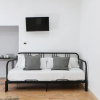 Отель Modern Apartment at Piazza del Ges by Wonderful Italy, фото 6