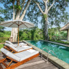 Отель Luxury Jungle Villa, 3 BR, Ubud With Staff, фото 29