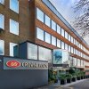 Отель Crowne Plaza London Ealing, an IHG Hotel, фото 1