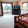 Отель Rocky Mountain Retreat 2 Three Bedroom Cabin With Beautiful Views and Personal Hot Tub. 3 Cabin, фото 1