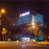 Отель Jtour Inn Yulin Qingwanjiang, фото 2