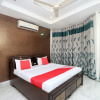 Отель OYO 15728 The Shradha Guest House, фото 14