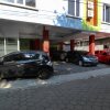 Отель RedDoorz Plus near Lippo Plaza Yogyakarta, фото 1
