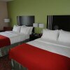 Отель Holiday Inn Express Kenedy, фото 5