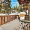 Отель Lazy Dog Lodge 3 Bedroom Home by RedAwning, фото 7