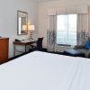 Отель Holiday Inn Express Hotel & Suites Terre Haute, an IHG Hotel, фото 26