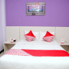 Отель Purple Hotel by OYO Rooms, фото 7