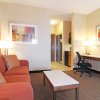 Отель Holiday Inn Express & Suites Calgary NW - University Area, an IHG Hotel, фото 4