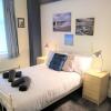 Отель Modern Comfy 2-bedroom Flat in St Helens, фото 4