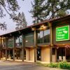 Отель Donner Lake Village, фото 1