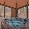 Отель Cozy Home w/ Hot Tub - 11 Mi to Rainbow Falls, фото 17